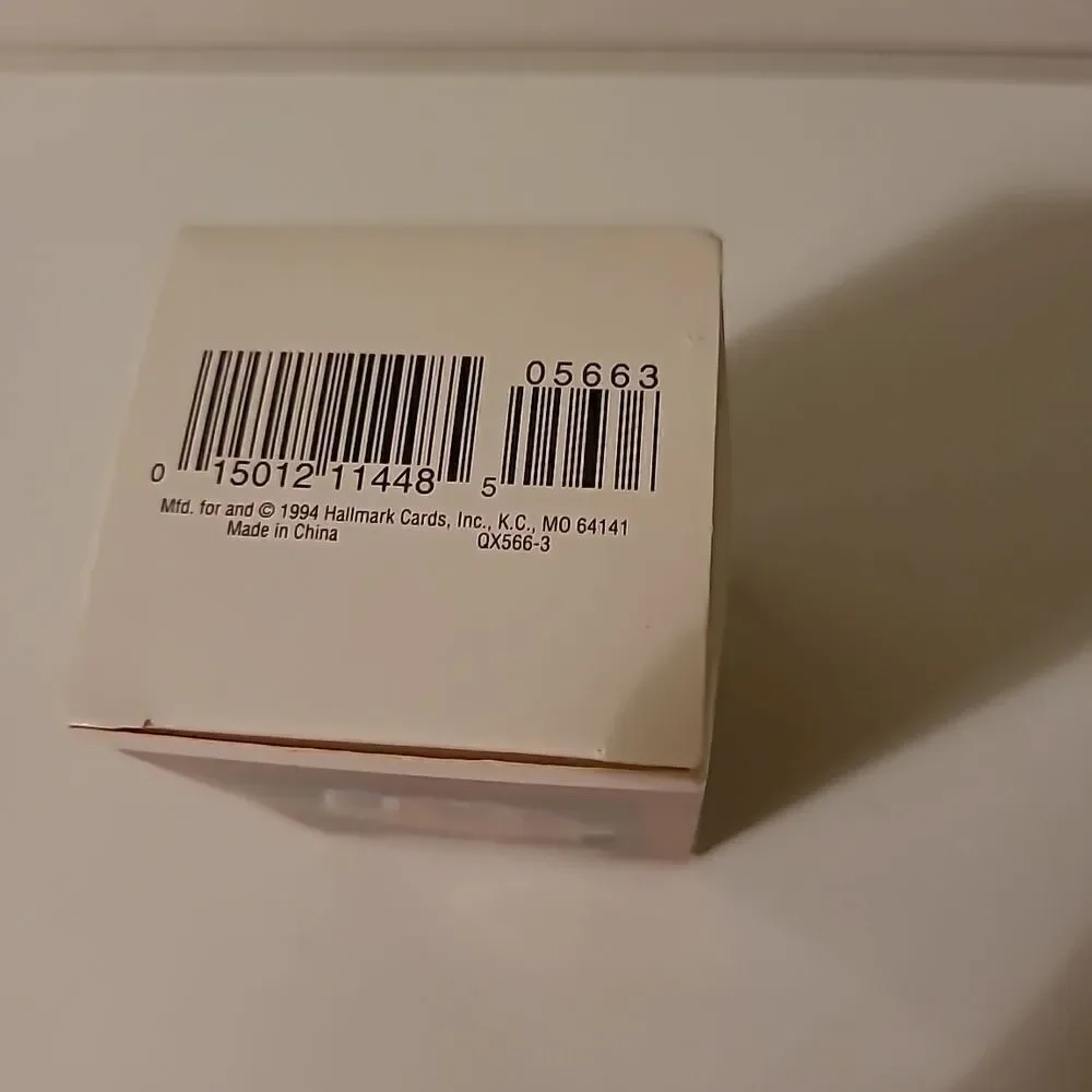 1994 Hallmark Keepsake Ornament